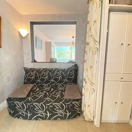 Appartement La Petite Bretonnière, T2 - Et Commerces à Proximité - - Lb180-001 La Baule-Escoublac